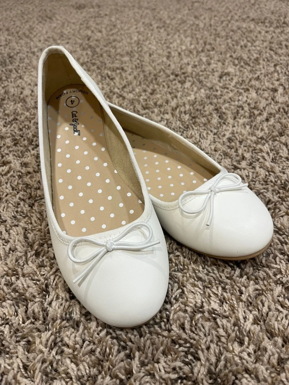 CAT & JACK ballet flats